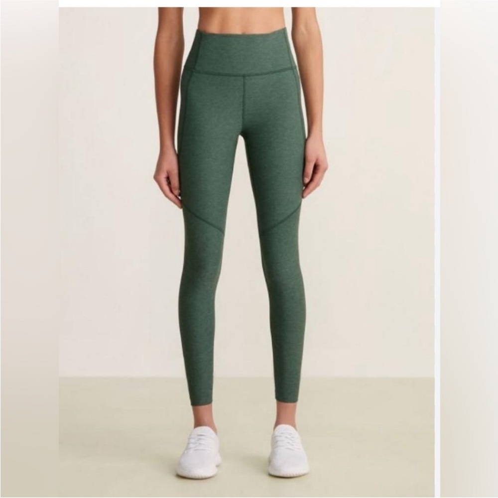 High-Waisted Green Leggings